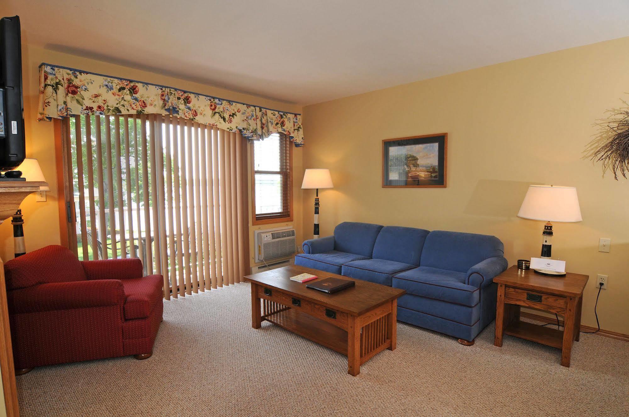 Westwood Shores Waterfront Resort 3*
