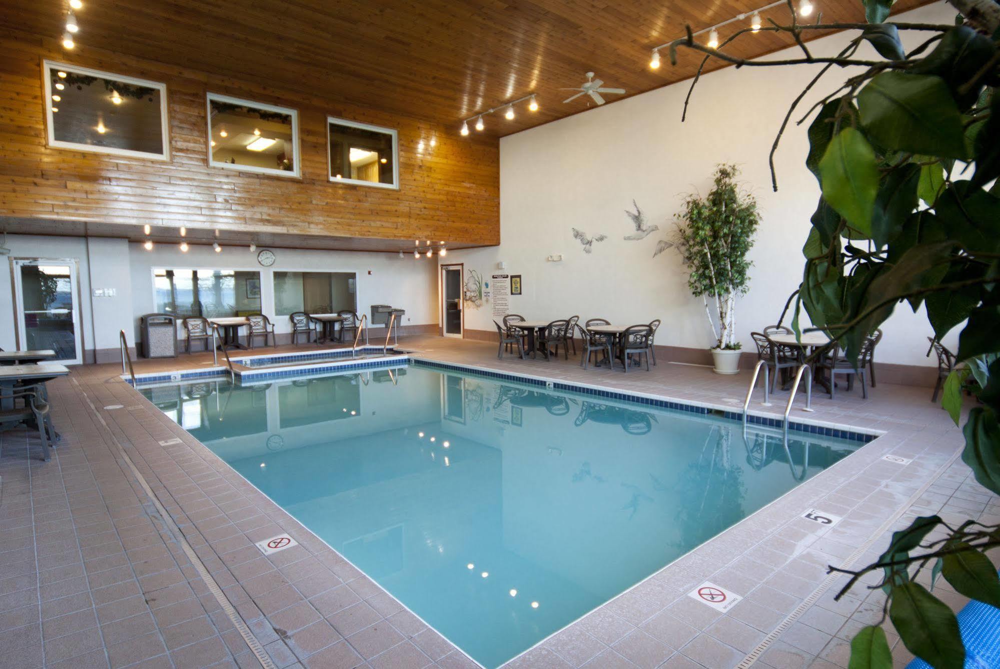 Resort Westwood Shores Waterfront 3*