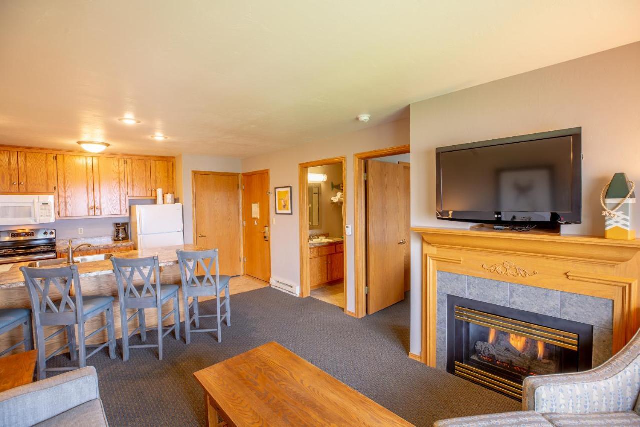 Westwood Shores Waterfront Resort